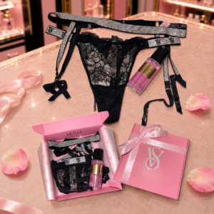💝Подаръчен комплект Спрей за тяло💗Pure Seduction § Прашки § Жартиери с камъни § Кутия💝
